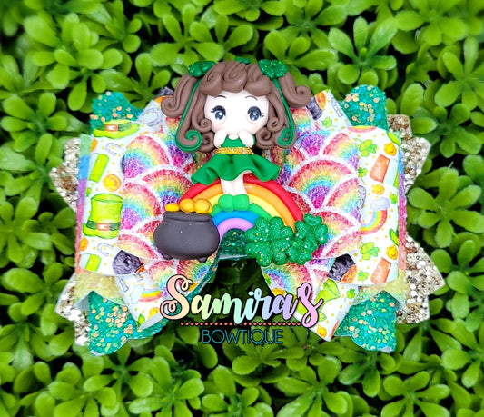 Clover Girl over Rainbow